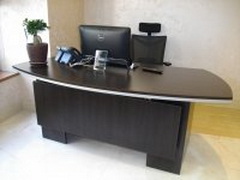 Кабинет руководителя Ньюмен в цвете Венге