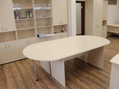Маленький стол для чертежей